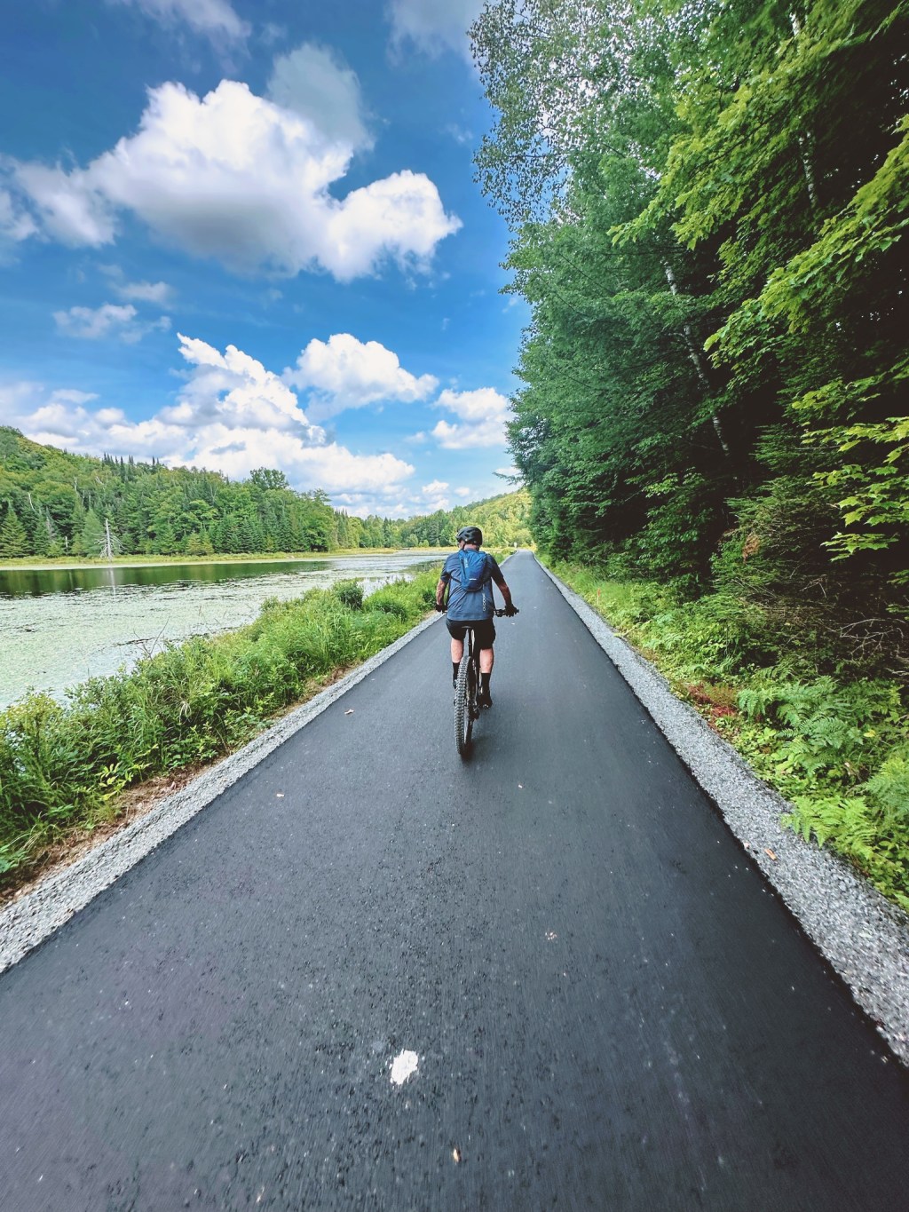 Leur rendre hommage à chacun de nos coups de&nbsp;pédale