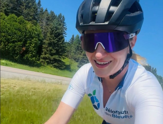 La Véloroute des Bleuets en deux jours pour Élisabeth&nbsp;Abbatiello